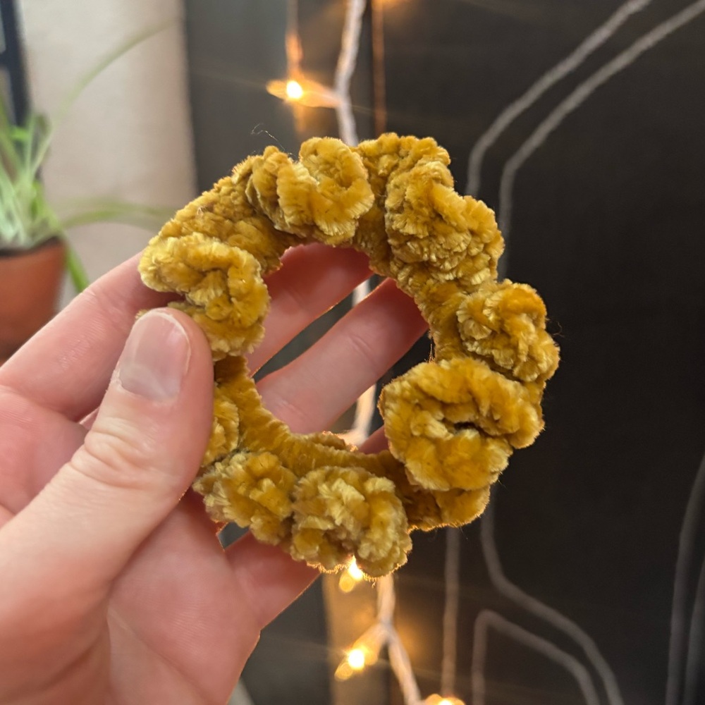 ✨2/$12✨Large Soft Velvet Handmade Gold/Yellow Scrunchy!
